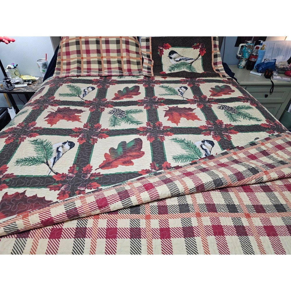 Rustic Chickadee Pinecone Reversible Quilt Set Red Plaid King 102x86 3pc Lodge